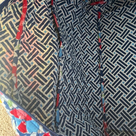 Vera Bradley Grand Weekender Travel Bag, Summer Cottage - Picture 7 of 9